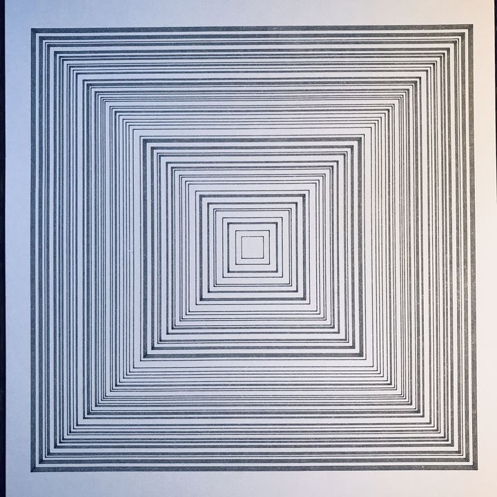 5 bits squares in squares, black on white, from the inside out
